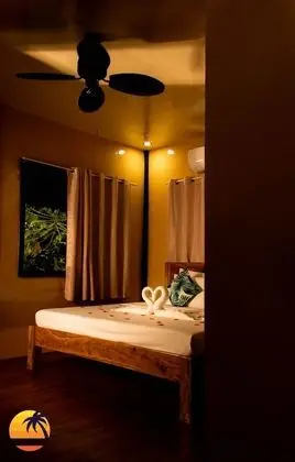Honeymoon Oda, 1 En Büyük (King) Boy Yatak, Bahçe Manzaralı, Bahçeli