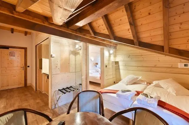 Chambre Suite 2 pieces 4 personnes