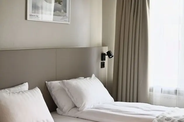 Comfort Tek Büyük veya İki Ayrı Yataklı Oda