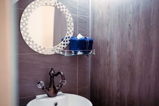 Standard Tek Büyük Yataklı Oda, Ortak Banyo