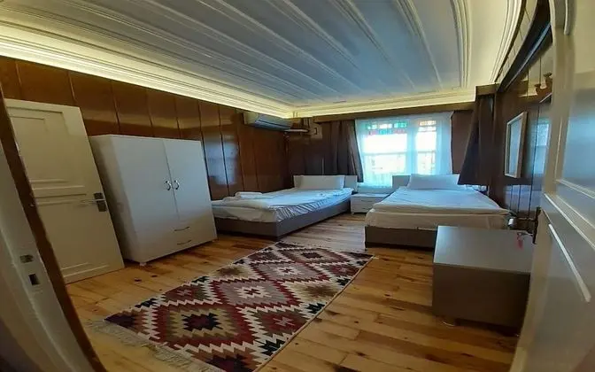 Economy Twin Room