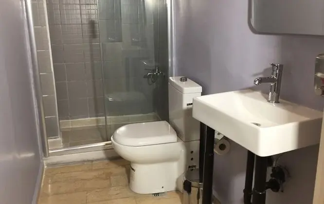 Economy Twin Room