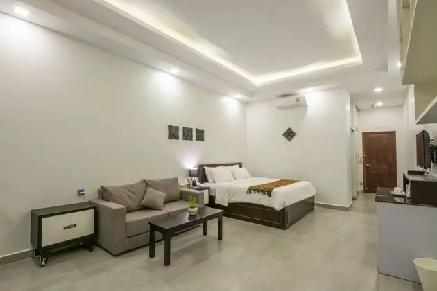 Deluxe Double Room with Bathtub