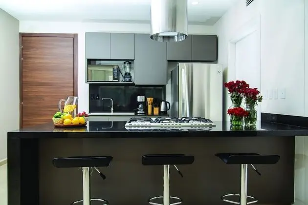 Business Apart Daire, 1 En Büyük (King) Boy Yatak, Sigara İçilmez, Şehir Manzaralı