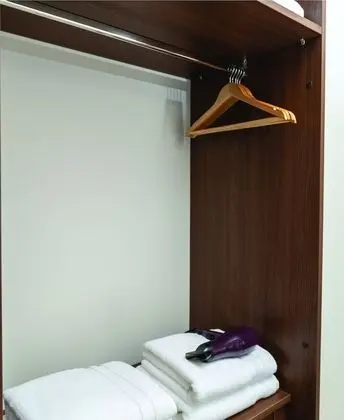 Business Apart Daire, 1 En Büyük (King) Boy Yatak, Sigara İçilmez, Şehir Manzaralı