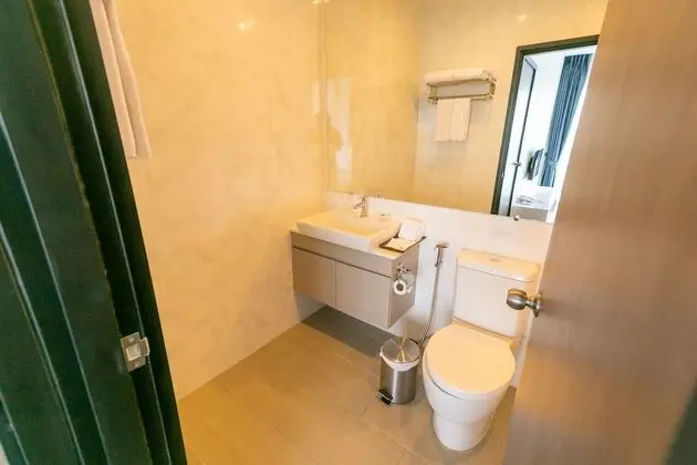 Deluxe Süit, 1 Yatak Odası, Küvet, Şehir Manzaralı