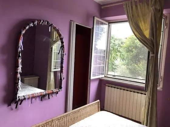 Üç Kişilik Oda