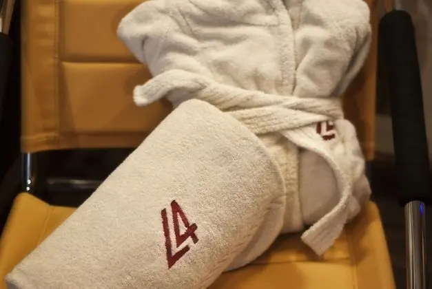 Junior Süit, Sauna (Attic)