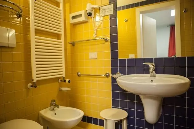 Classic Tek Büyük Yataklı Oda