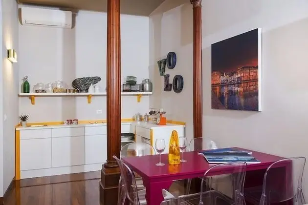 Superior Üç Kişilik Oda, Küçük Mutfak, Şehir Manzaralı