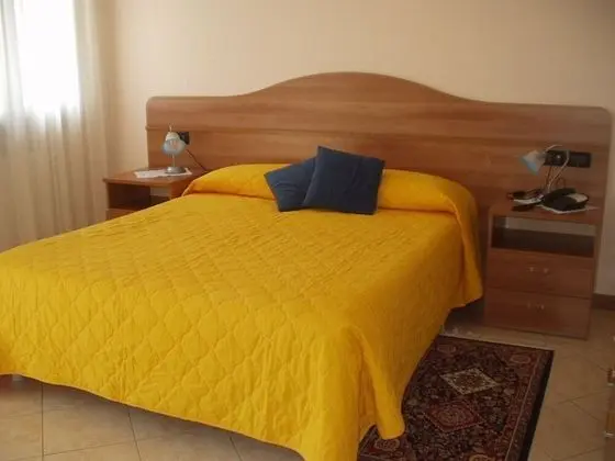 Tek Büyük veya İki Ayrı Yataklı Oda