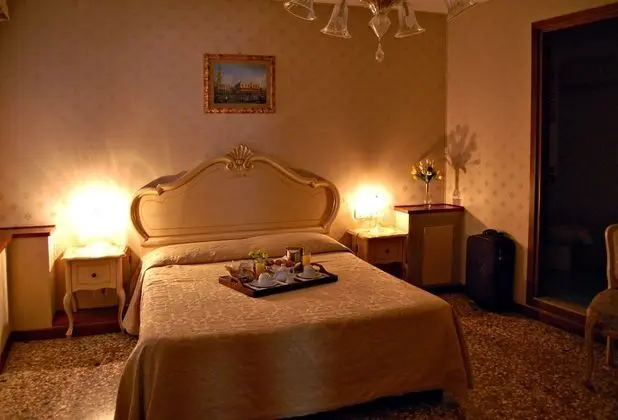 Basic Tek Büyük Yataklı Oda, 1 Tek Kişilik XL Yatak