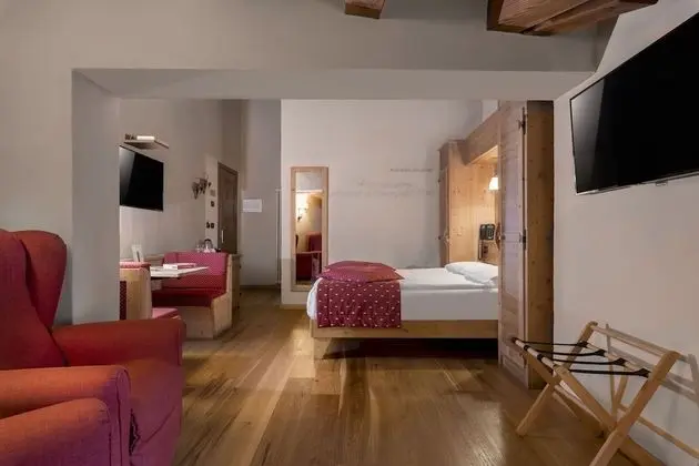 Standard Tek Büyük veya İki Ayrı Yataklı Oda, Balkon