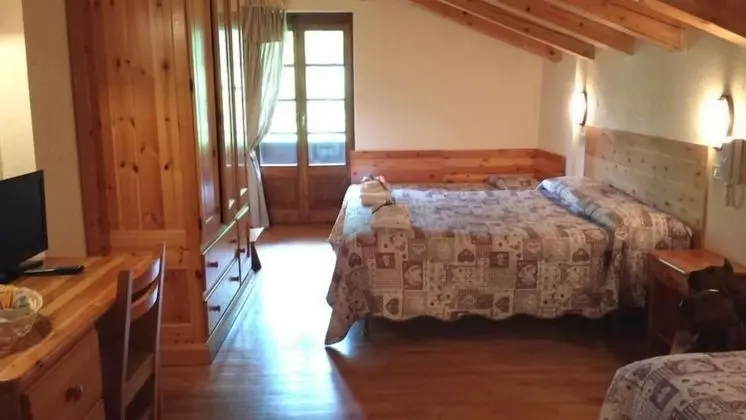 Tek Büyük Yataklı Oda, Balkon