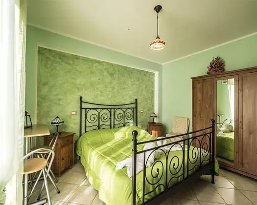 Tek Büyük Yataklı Oda