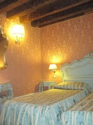 Junior Dört Kişilik Oda, Sigara İçilmez