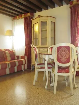 Junior Dört Kişilik Oda, Sigara İçilmez