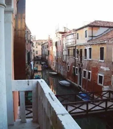 Junior Süit, Kanal Manzaralı