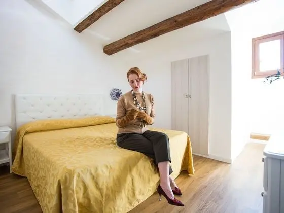 Classic Tek Büyük veya İki Ayrı Yataklı Oda