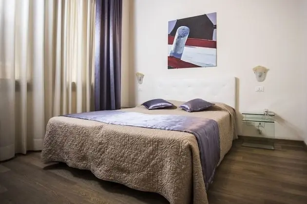 Classic Tek Büyük veya İki Ayrı Yataklı Oda