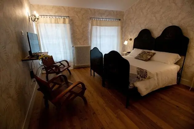 Superior Tek Büyük Yataklı Oda