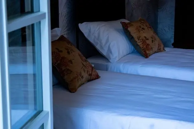 Superior Tek Büyük Yataklı Oda