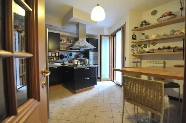 Luxury Apart Daire, 3 Yatak Odası, Mutfak, Ek Bina