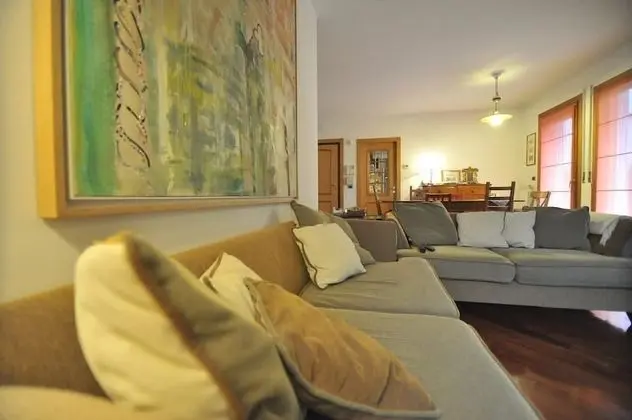 Luxury Apart Daire, 3 Yatak Odası, Mutfak, Ek Bina