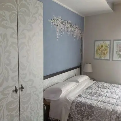 Tek Büyük veya İki Ayrı Yataklı Oda, Balkon