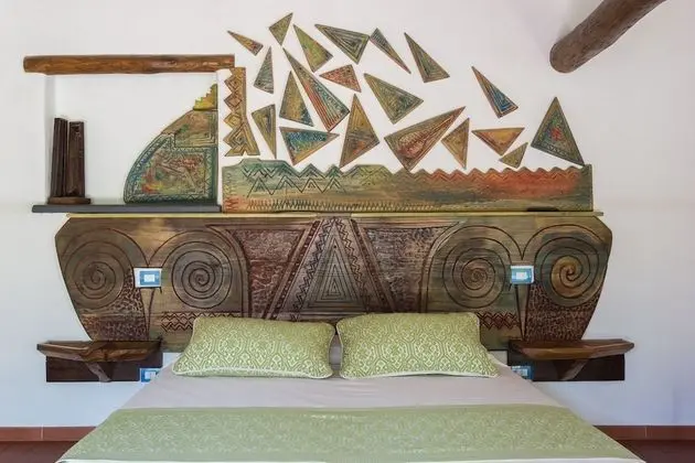 Tek Büyük Yataklı Oda, Havuz Manzaralı (Legno)