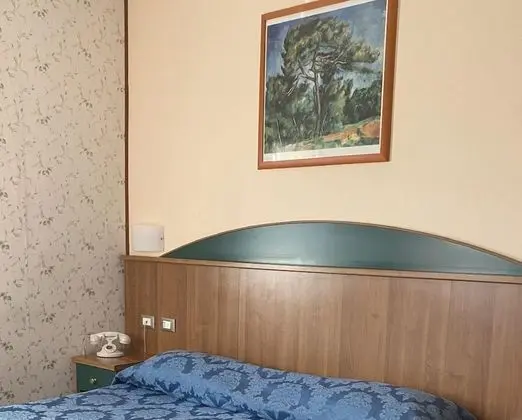 Tek Kişilik Oda