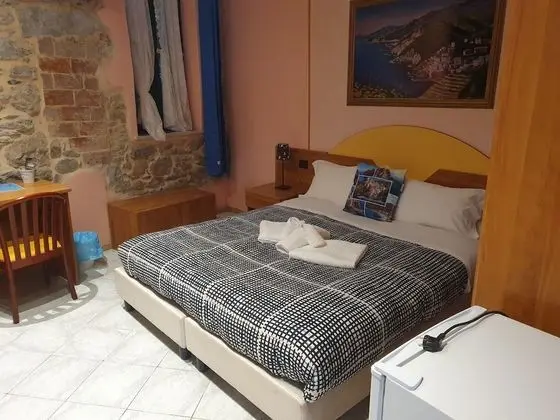 Business Tek Büyük veya İki Ayrı Yataklı Oda