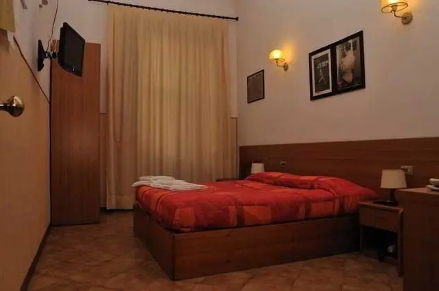 1 Çift ​​kişilik Yatak With Shared Bathroom