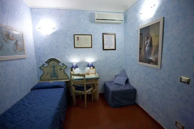 Tek Kişilik Oda