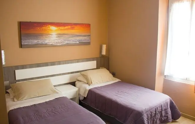 Tek Büyük veya İki Ayrı Yataklı Oda