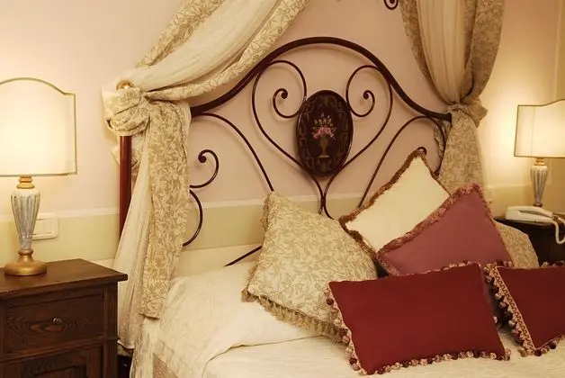 Classic Oda, 1 Çift Kişilik Yatak (Romantic)