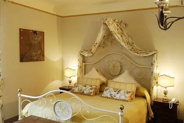 Classic Oda, 1 Çift Kişilik Yatak (Romantic)