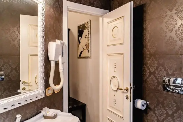 Deluxe Tek Büyük Yataklı Oda, 1 En Büyük (King) Boy Yatak