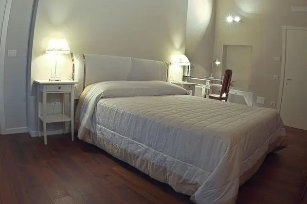 Tek Büyük Yataklı Oda, 1 Büyük (Queen) Boy Yatak