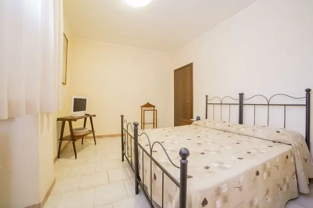 Economy Tek Büyük Yataklı Oda