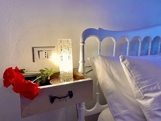 Romantic Tek Büyük Yataklı Oda