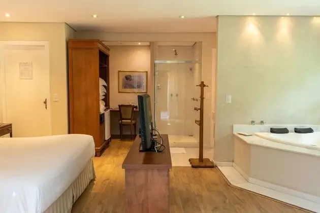 Premium Süit, Sıcak Su Küveti