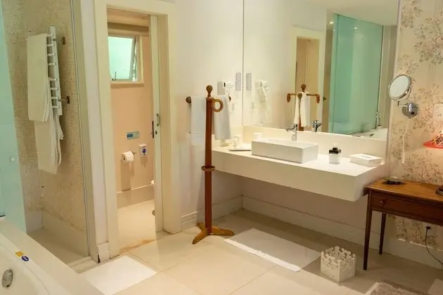 Premium Süit, Sıcak Su Küveti