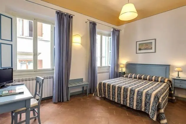 Tek Büyük veya İki Ayrı Yataklı Oda, Özel Banyo