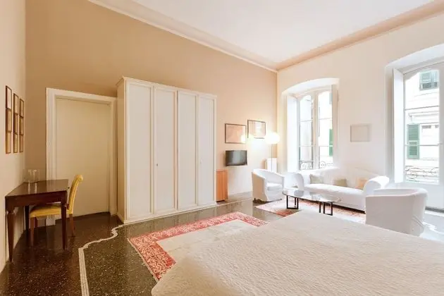 Tek Büyük Yataklı Oda