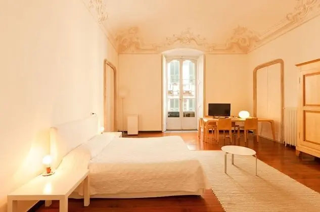 Tek Büyük Yataklı Oda