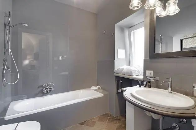 Superior Tek Büyük Yataklı Oda