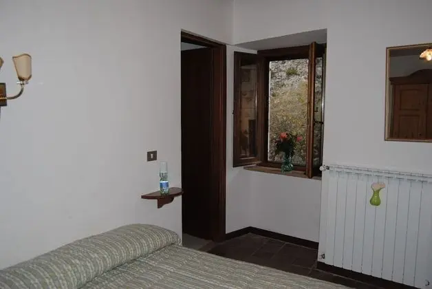 Tek Büyük Yataklı Oda, Vadi Manzaralı