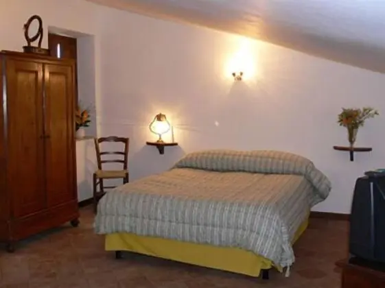 Tek Büyük Yataklı Oda, Vadi Manzaralı