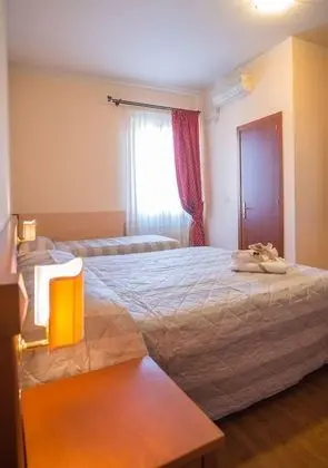 Classic Üç Kişilik Oda, Şehir Manzaralı